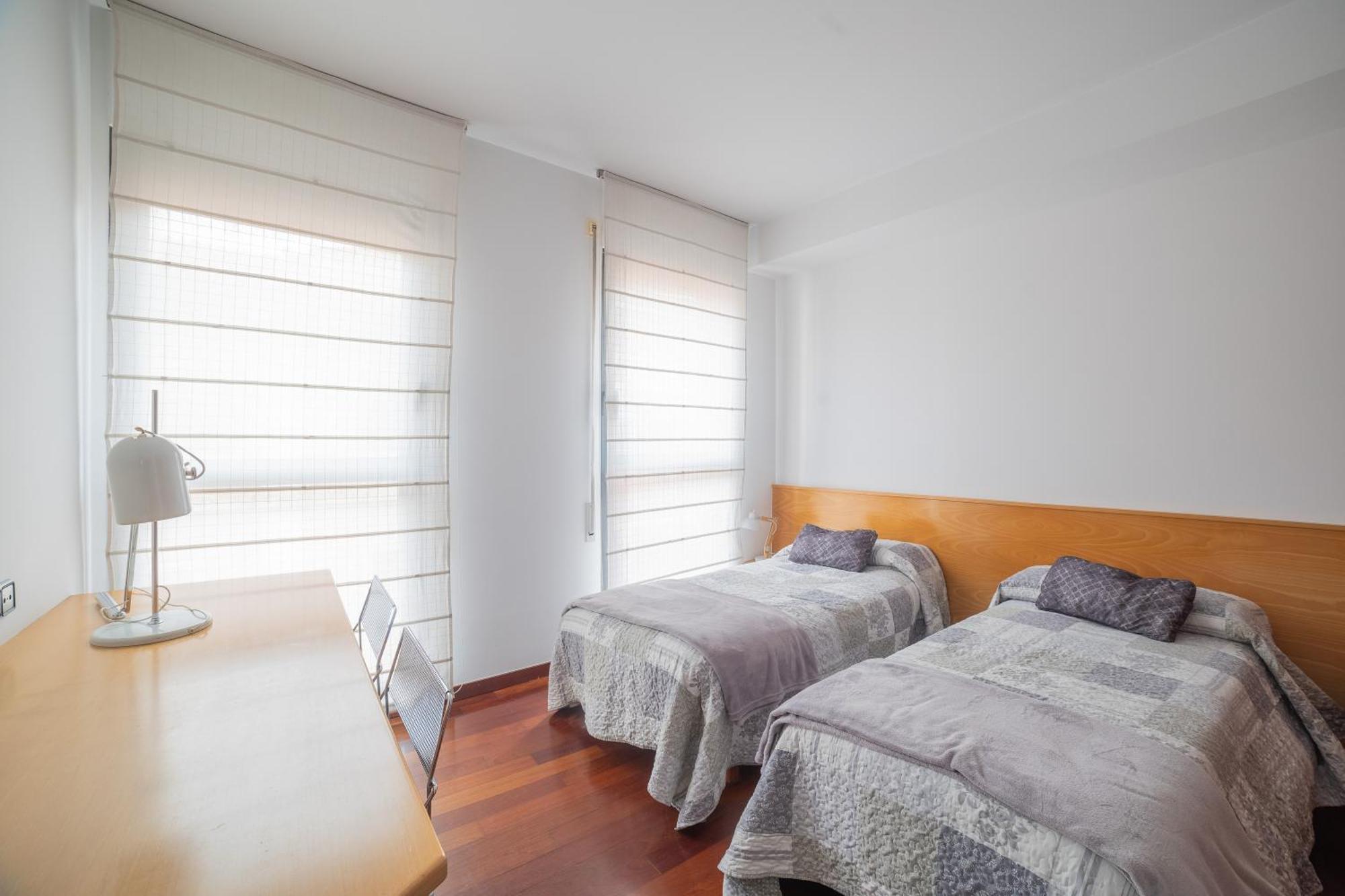 Mazi Apartments Colon Vic Exterior foto